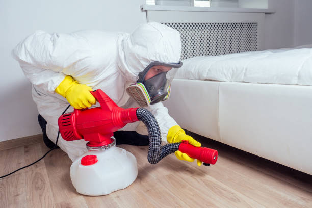 Best Pest Prevention Services  in Mchenry, IL